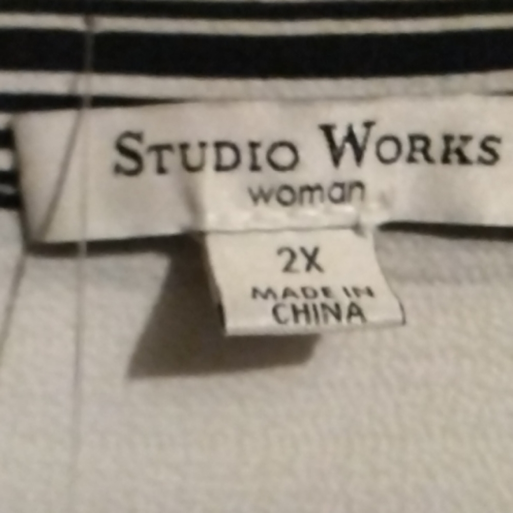 2x Gorgeous Roll-Up Sleeve Button Front Stripe Sh… - image 3